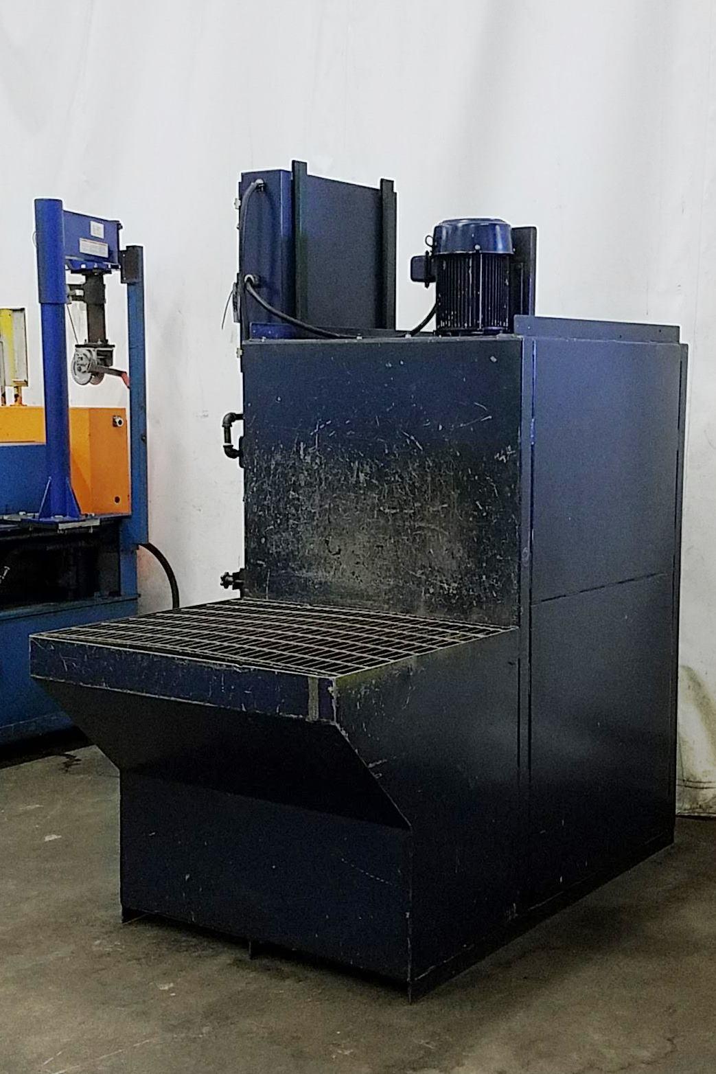 2,400 cfm Polaris Uni-Wash V-4300 Wet Dust Collector