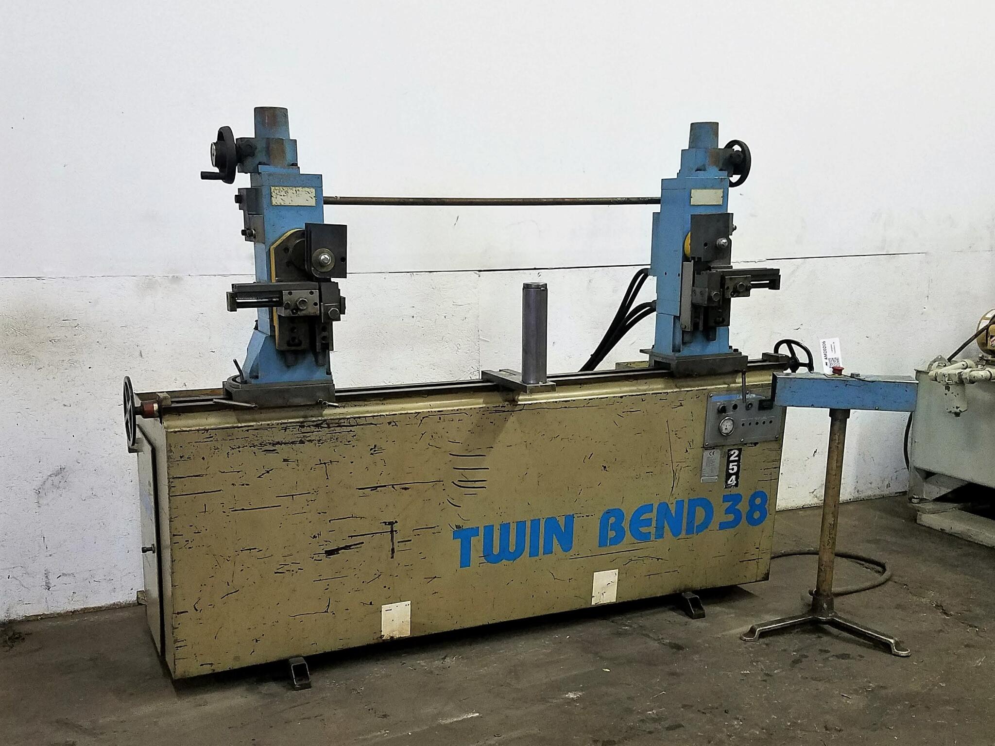 1-1/2" Langbow TM38 Twin Head Tube Bender