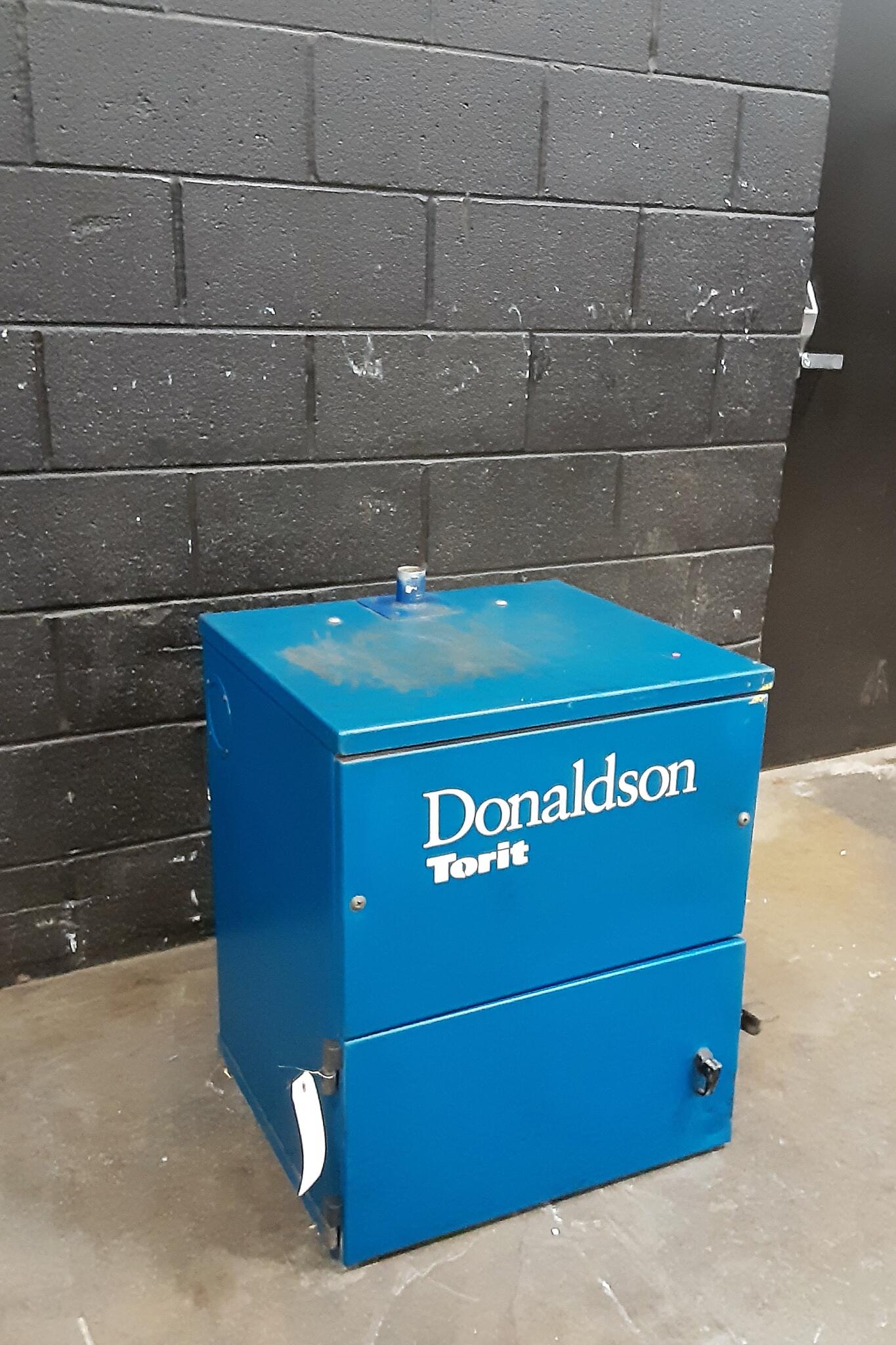 284 cfm Donaldson Torit #50 CAB Baghouse Dust Collector