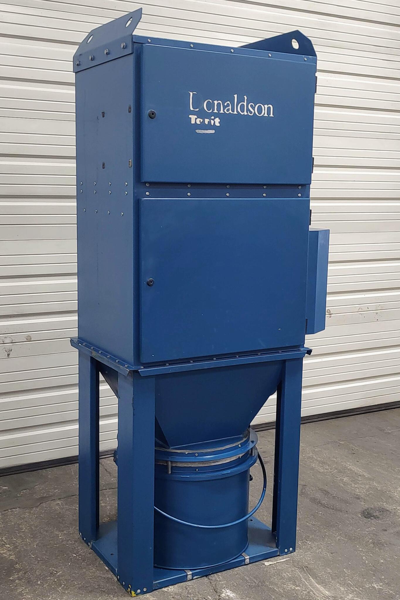 800 cfm Donaldson Torit #UMA100 Baghouse Dust Collector