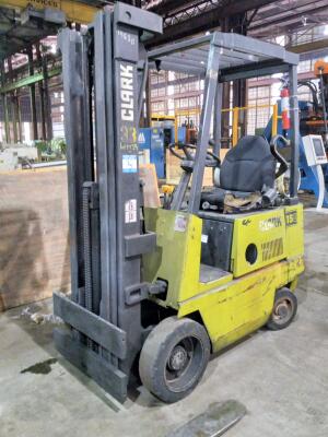 Clark GCS15 Propane Forklift Material Handling