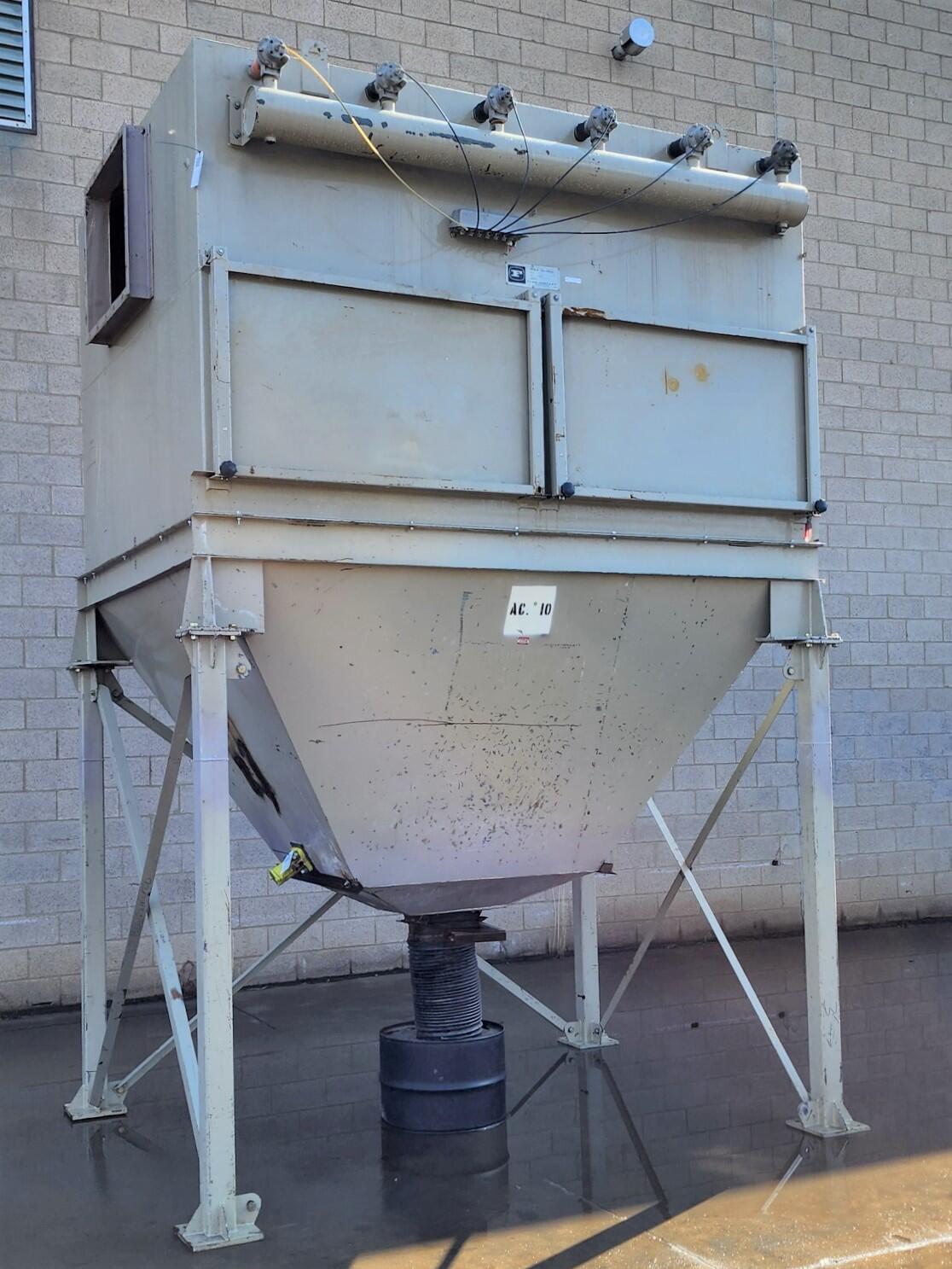 15,000 cfm Camfil Farr #30L Cartridge Dust Collector