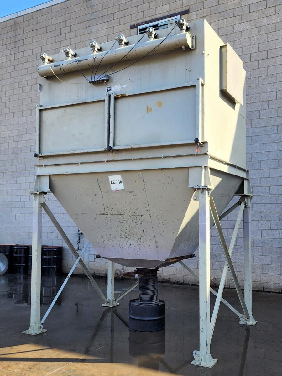 Additional image #1 for 15,000 cfm Camfil Farr #30L Cartridge Dust Collector